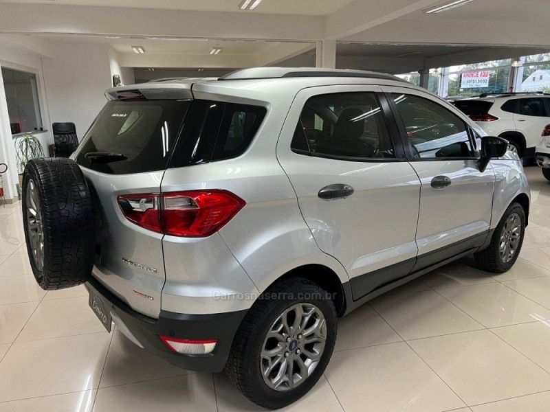 FORD ECOSPORT 1.6 FREESTYLE 16V 2015/2016 CIMIRRO AUTOMÓVEIS TAQUARA / Carros no Vale