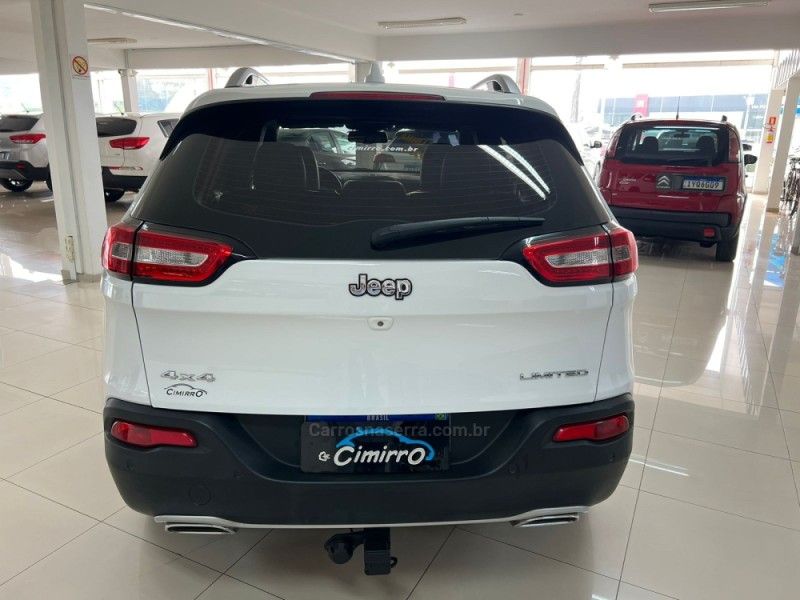 JEEP CHEROKEE 3.2 LIMITED 4X4 V6 24V 2015/2015 CIMIRRO AUTOMÓVEIS TAQUARA / Carros no Vale