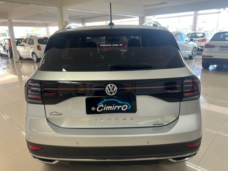 VOLKSWAGEN T-CROSS 1.4 HIGHLINE TSI 16V 2019/2020 CIMIRRO AUTOMÓVEIS TAQUARA / Carros no Vale