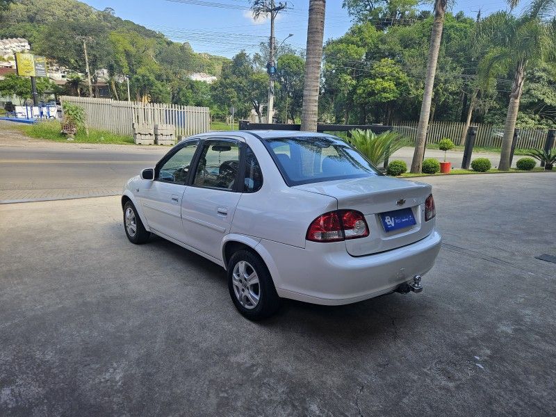 CHEVROLET CLASSIC 2014/2014 LV MULTIMARCAS CAXIAS DO SUL / Carros no Vale