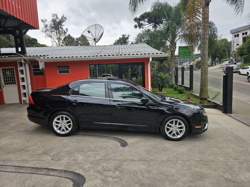 FORD FUSION 2.5 SE 16V 2011/2012 LV MULTIMARCAS CAXIAS DO SUL / Carros no Vale