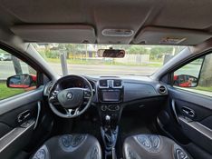 RENAULT SANDERO 1.6 STEPWAY 16V 2018/2018 LV MULTIMARCAS CAXIAS DO SUL / Carros no Vale