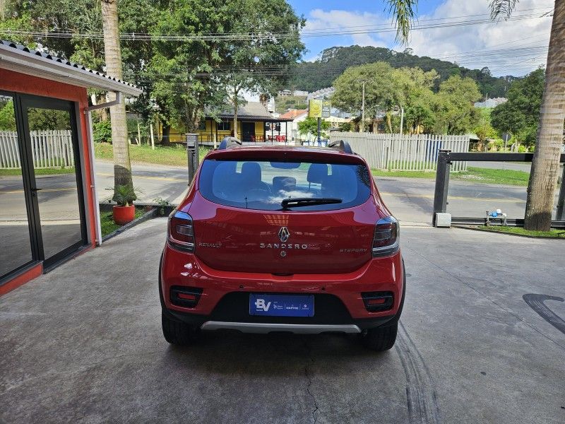 RENAULT SANDERO 1.6 STEPWAY 16V 2018/2018 LV MULTIMARCAS CAXIAS DO SUL / Carros no Vale