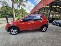 RENAULT SANDERO 1.6 STEPWAY 16V 2018/2018 LV MULTIMARCAS CAXIAS DO SUL / Carros no Vale