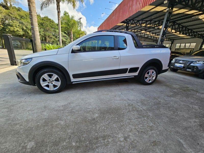 VOLKSWAGEN SAVEIRO 1.6 CROSS CE 8V 2013/2013 LV MULTIMARCAS CAXIAS DO SUL / Carros no Vale