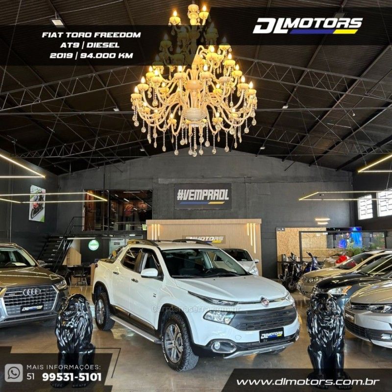 FIAT TORO 2.0 16V TURBO FREEDOM 4WD AT9 2019/2018 DL MOTORS LAJEADO / Carros no Vale