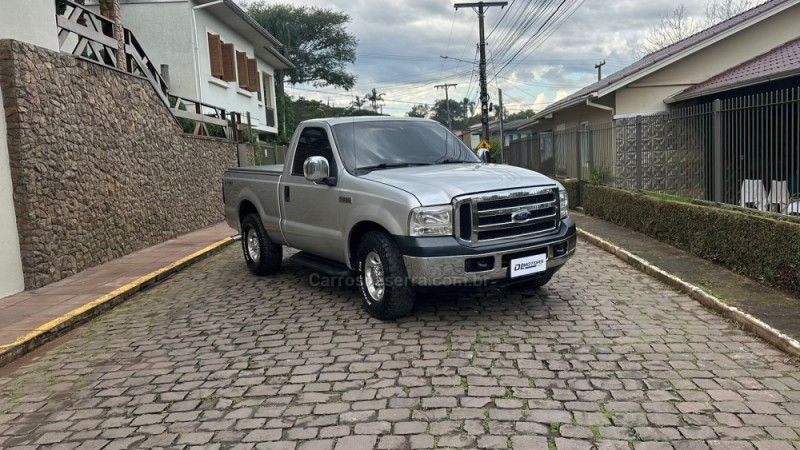 FORD F-250 4.2 XLT 4X2 CS TURBO 2000/2001 DL MOTORS LAJEADO / Carros no Vale