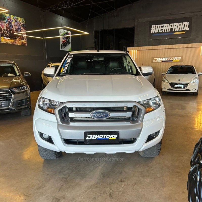 FORD RANGER 2.2 TD XLS CD 4X4 2019/2019 DL MOTORS LAJEADO / Carros no Vale