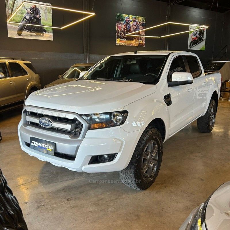 FORD RANGER 2.2 TD XLS CD 4X4 2019/2019 DL MOTORS LAJEADO / Carros no Vale