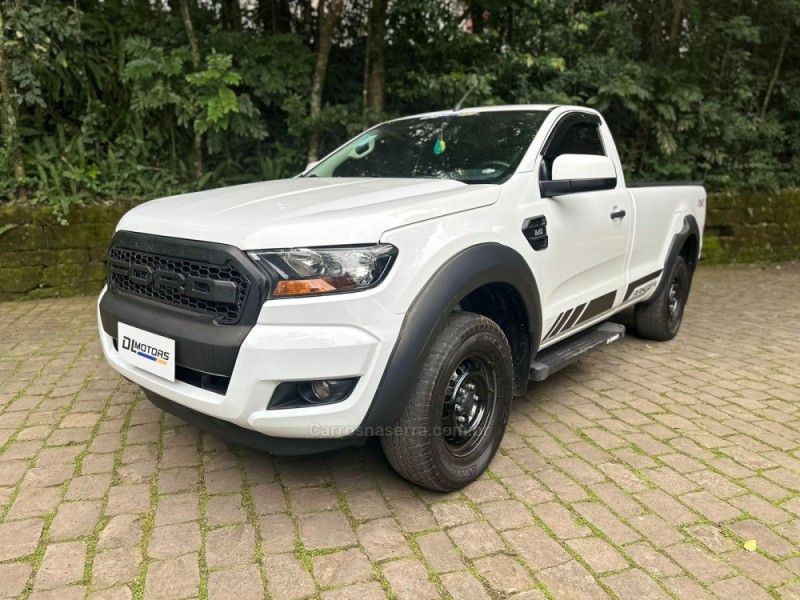 FORD RANGER 2.2 XL 4X4 CS 16V 2019/2019 DL MOTORS LAJEADO / Carros no Vale