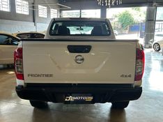 NISSAN FRONTIER 2.3 S 16V 4X4 CD TURBO 2022/2022 DL MOTORS LAJEADO / Carros no Vale