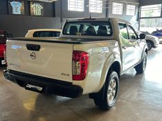 NISSAN FRONTIER 2.3 S 16V 4X4 CD TURBO 2022/2022 DL MOTORS LAJEADO / Carros no Vale