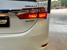 TOYOTA COROLLA 2.0 DYNAMIC 16V 2016/2017 DL MOTORS LAJEADO / Carros no Vale