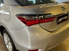 TOYOTA COROLLA 2.0 XEI 16V 2018/2018 DL MOTORS LAJEADO / Carros no Vale