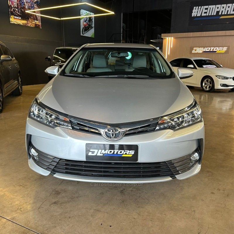 TOYOTA COROLLA 2.0 XEI 16V 2018/2018 DL MOTORS LAJEADO / Carros no Vale