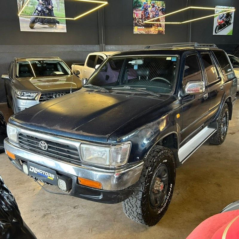 TOYOTA HILUX SW4 2.8 4X4 8V 1993/1993 DL MOTORS LAJEADO / Carros no Vale