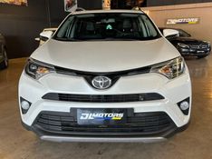 TOYOTA RAV4 2.0 4X2 16V 2018/2018 DL MOTORS LAJEADO / Carros no Vale