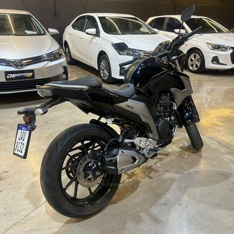 YAMAHA FAZER FZ25 ABS 2021/2021 DL MOTORS LAJEADO / Carros no Vale