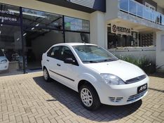 FORD FIESTA 1.0 MPI SEDAN 8V 2006/2006 AWD MULTIMARCAS LAJEADO / Carros no Vale