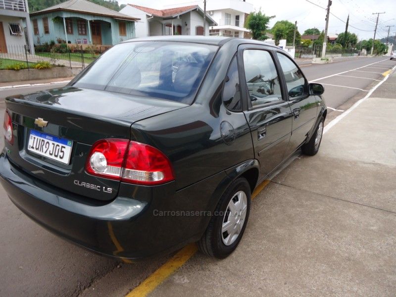 CHEVROLET CLASSIC 1.0 MPFI LS 8V 2014/2014 BOURSCHEID CARROS E MOTOS SANTA CLARA DO SUL / Carros no Vale