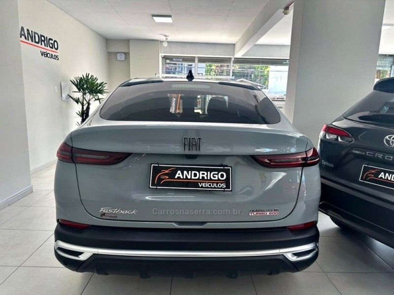 FIAT FASTBACK 1.0 IMPETUS 200 TURBO 2023/2023 ANDRIGO VEÍCULOS CAXIAS DO SUL / Carros no Vale