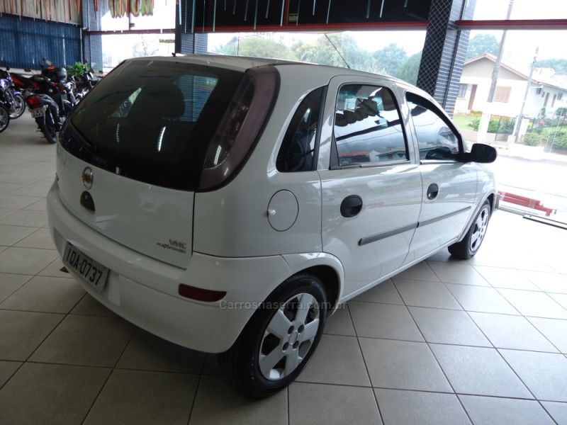 CHEVROLET CORSA 1.0 MPFI MAXX 8V 2009/2009 BOURSCHEID CARROS E MOTOS SANTA CLARA DO SUL / Carros no Vale