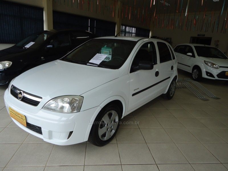 CHEVROLET CORSA 1.0 MPFI MAXX 8V 2009/2009 BOURSCHEID CARROS E MOTOS SANTA CLARA DO SUL / Carros no Vale