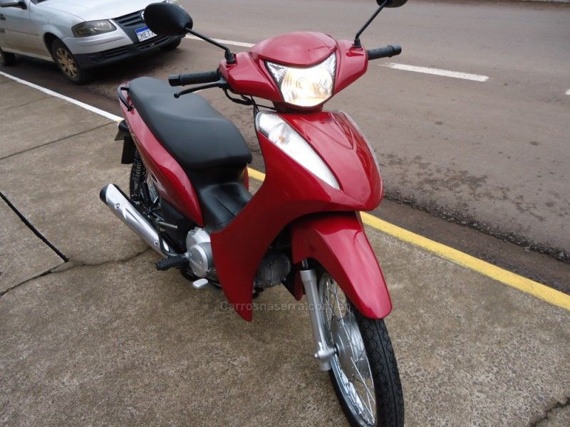 Honda Motos BIZ 125 ES 2014/2014 BOURSCHEID CARROS E MOTOS SANTA CLARA DO SUL / Carros no Vale