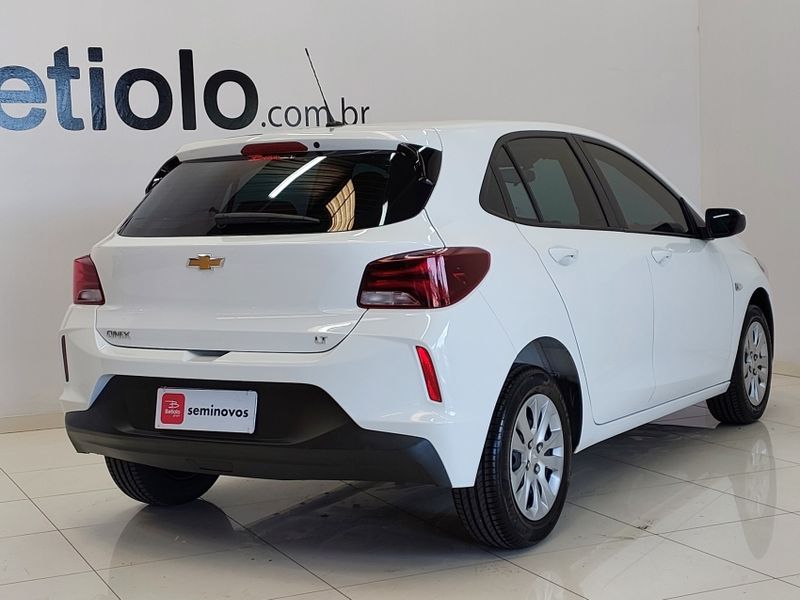 Chevrolet ONIX 1.0 FLEX LT MANUAL 2020/2021 BETIOLO NOVOS E SEMINOVOS LAJEADO / Carros no Vale