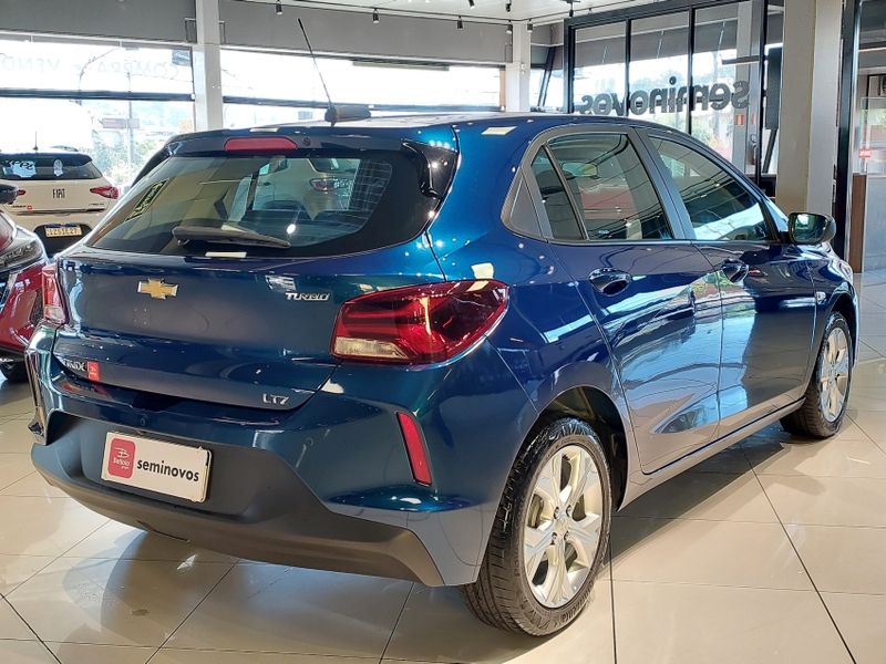 Chevrolet ONIX 1.0 TURBO FLEX LTZ AUTOMÁTICO 2022/2023 BETIOLO NOVOS E SEMINOVOS LAJEADO / Carros no Vale