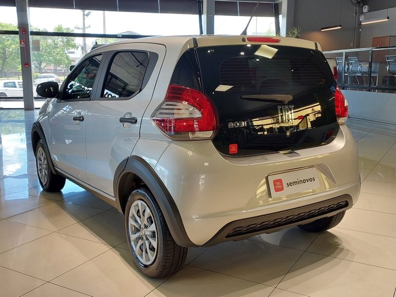 Fiat MOBI 1.0 EVO FLEX LIKE MANUAL 2021/2021 BETIOLO NOVOS E SEMINOVOS LAJEADO / Carros no Vale