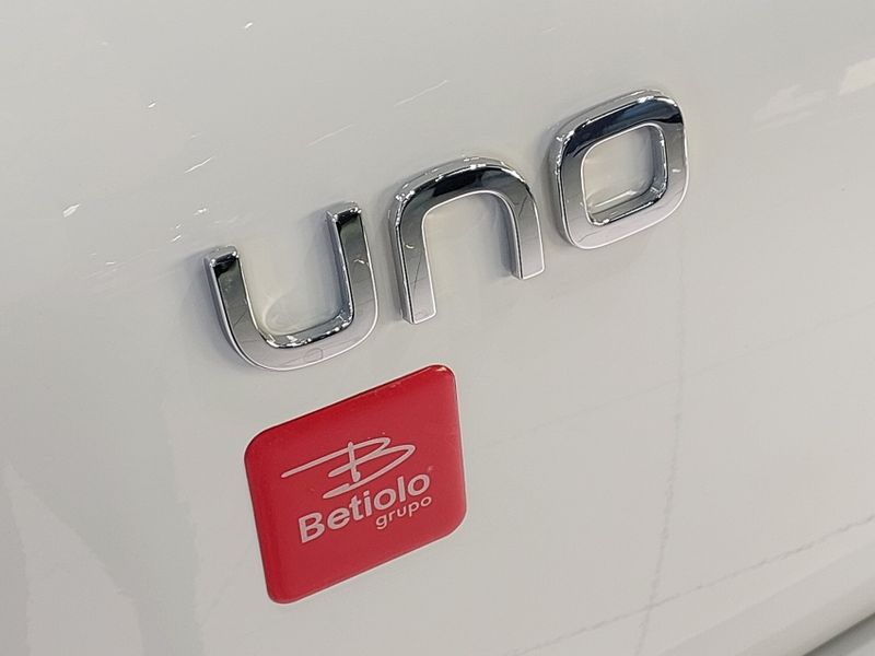 Fiat UNO 1.0 FIRE FLEX ATTRACTIVE MANUAL 2021/2021 BETIOLO NOVOS E SEMINOVOS LAJEADO / Carros no Vale