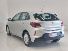 Chevrolet ONIX 1.0 FLEX LT MANUAL 2022/2023 BETIOLO NOVOS E SEMINOVOS LAJEADO / Carros no Vale