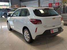 Chevrolet ONIX 1.0 TURBO FLEX LT AUTOMÁTICO 2021/2021 BETIOLO NOVOS E SEMINOVOS LAJEADO / Carros no Vale