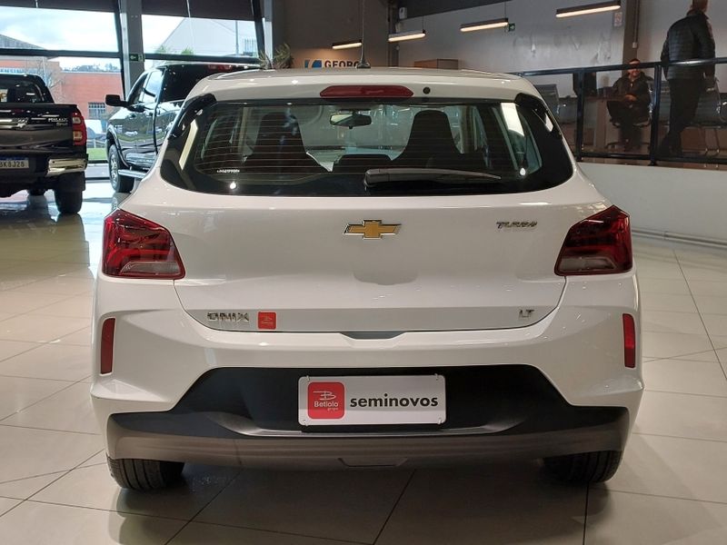 Chevrolet ONIX 1.0 TURBO FLEX LT AUTOMÁTICO 2022/2023 BETIOLO NOVOS E SEMINOVOS LAJEADO / Carros no Vale