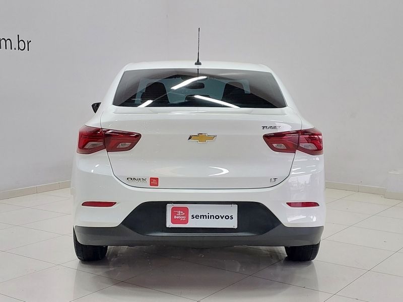 Chevrolet ONIX 1.0 TURBO FLEX PLUS LT AUTOMÁTICO 2022/2023 BETIOLO NOVOS E SEMINOVOS LAJEADO / Carros no Vale