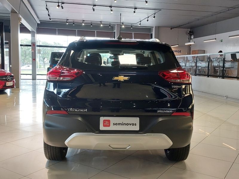 Chevrolet TRACKER 1.2 TURBO FLEX PREMIER AUTOMÁTICO 2021/2022 BETIOLO NOVOS E SEMINOVOS LAJEADO / Carros no Vale