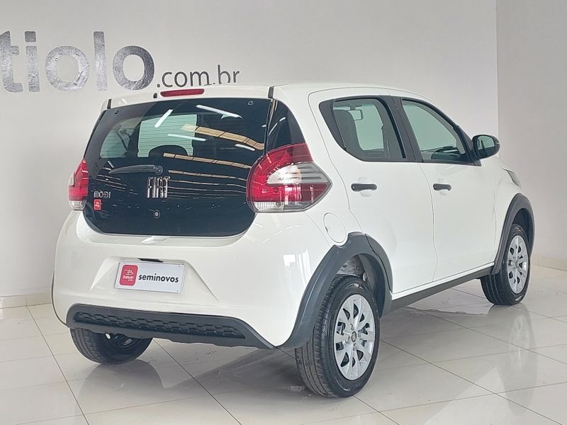 Fiat MOBI 1.0 EVO FLEX LIKE MANUAL 2021/2022 BETIOLO NOVOS E SEMINOVOS LAJEADO / Carros no Vale