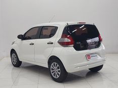 Fiat MOBI 1.0 EVO FLEX LIKE MANUAL 2019/2020 BETIOLO NOVOS E SEMINOVOS LAJEADO / Carros no Vale