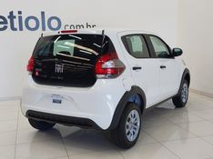 Fiat MOBI 1.0 EVO FLEX LIKE MANUAL 2024/2025 BETIOLO NOVOS E SEMINOVOS LAJEADO / Carros no Vale