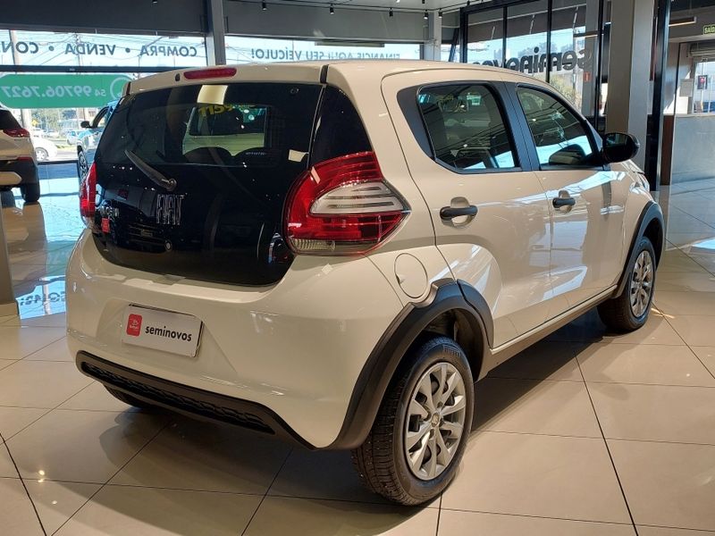 Fiat MOBI 1.0 EVO FLEX LIKE MANUAL 2021/2022 BETIOLO NOVOS E SEMINOVOS LAJEADO / Carros no Vale