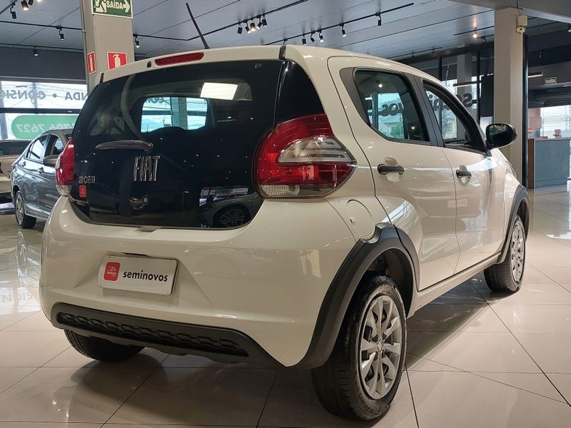 Fiat MOBI 1.0 EVO FLEX LIKE MANUAL 2022/2023 BETIOLO NOVOS E SEMINOVOS LAJEADO / Carros no Vale