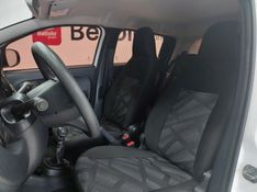 Fiat MOBI 1.0 EVO FLEX LIKE MANUAL 2019/2020 BETIOLO NOVOS E SEMINOVOS LAJEADO / Carros no Vale