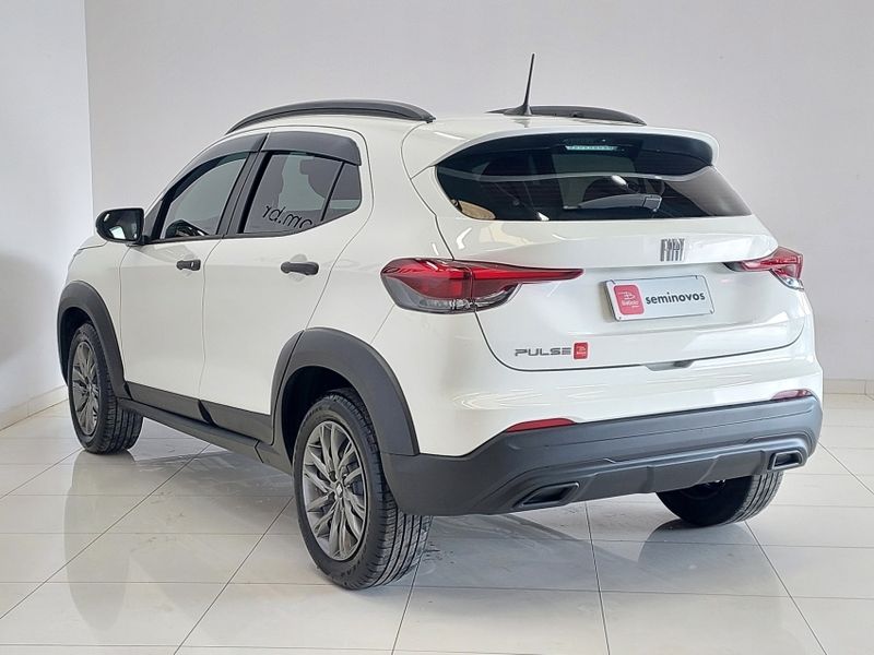 Fiat PULSE 1.3 FLEX DRIVE MANUAL 2023/2023 BETIOLO NOVOS E SEMINOVOS LAJEADO / Carros no Vale