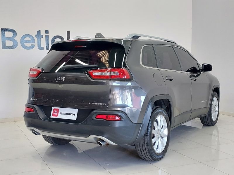 JEEP CHEROKEE 3.2 LIMITED 4X4 V6 24V GASOLINA 4P AUTOMÁTICO 2014/2014 BETIOLO NOVOS E SEMINOVOS LAJEADO / Carros no Vale