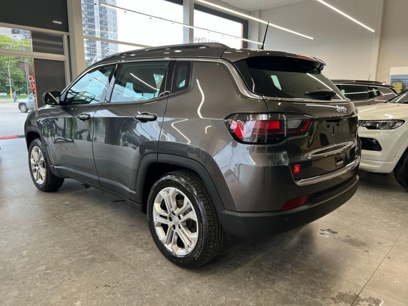 JEEP COMPASS 1.3 T270 TURBO FLEX SPORT AT6 2024/2025 BETIOLO NOVOS E SEMINOVOS LAJEADO / Carros no Vale