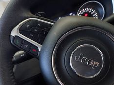 JEEP COMPASS 2.0 16V FLEX LIMITED AUTOMÁTICO 2019/2019 BETIOLO NOVOS E SEMINOVOS LAJEADO / Carros no Vale