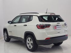 JEEP COMPASS 2.0 16V FLEX SPORT AUTOMÁTICO 2017/2017 BETIOLO NOVOS E SEMINOVOS LAJEADO / Carros no Vale