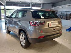 JEEP COMPASS 2.0 16V FLEX SPORT AUTOMÁTICO 2018/2018 BETIOLO NOVOS E SEMINOVOS LAJEADO / Carros no Vale