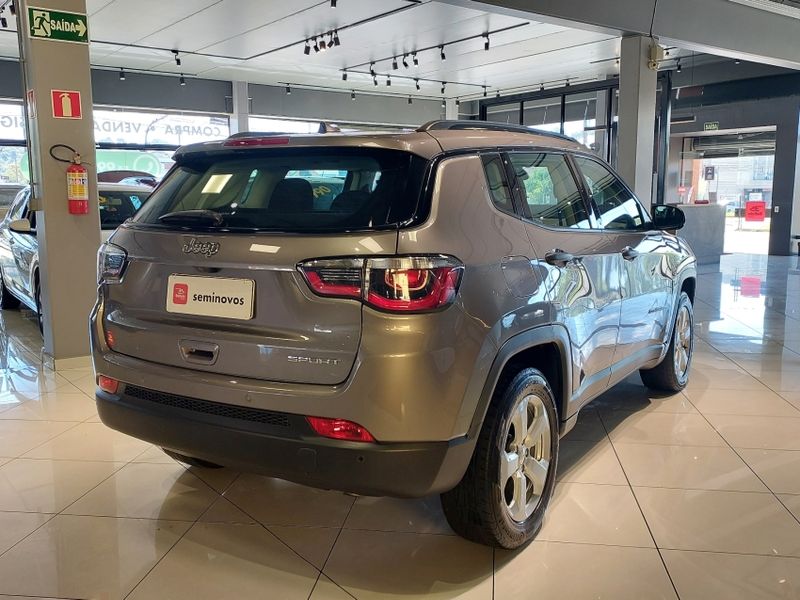 JEEP COMPASS 2.0 16V FLEX SPORT AUTOMÁTICO 2018/2018 BETIOLO NOVOS E SEMINOVOS LAJEADO / Carros no Vale